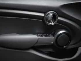 MINI Cooper (2020) thumbnail 25