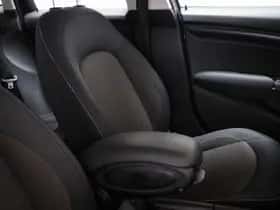 MINI Cooper (2020) thumbnail 9