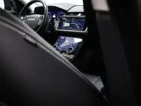 Land Rover Range Rover Velar (2019) thumbnail 14