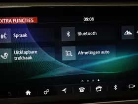 Land Rover Range Rover Velar (2019) thumbnail 7