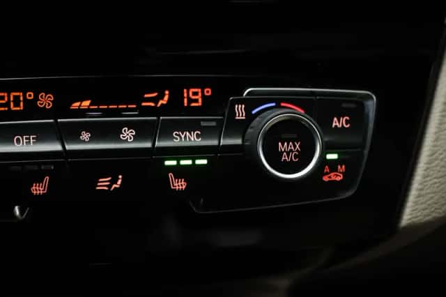 BMW X1 (2020) thumbnail 5