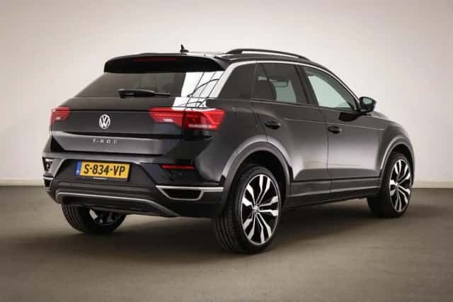 Volkswagen T-Roc (2020) thumbnail 2