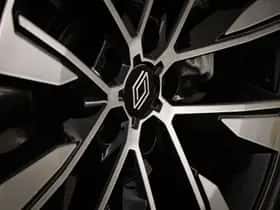 Renault Austral (2023) thumbnail 21