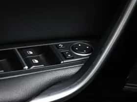 Kia Ceed Sportswagon (2018) thumbnail 25