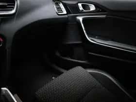 Kia Ceed Sportswagon (2018) thumbnail 39