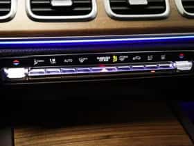 Mercedes-Benz GLE (2023) thumbnail 56