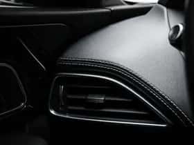 Jaguar F-Pace (2019) thumbnail 35