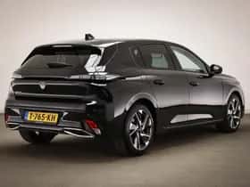 Peugeot 308 (2023) thumbnail 2