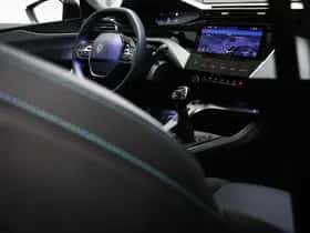 Peugeot 308 (2023) thumbnail 15