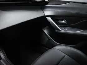 Peugeot 308 (2023) thumbnail 36
