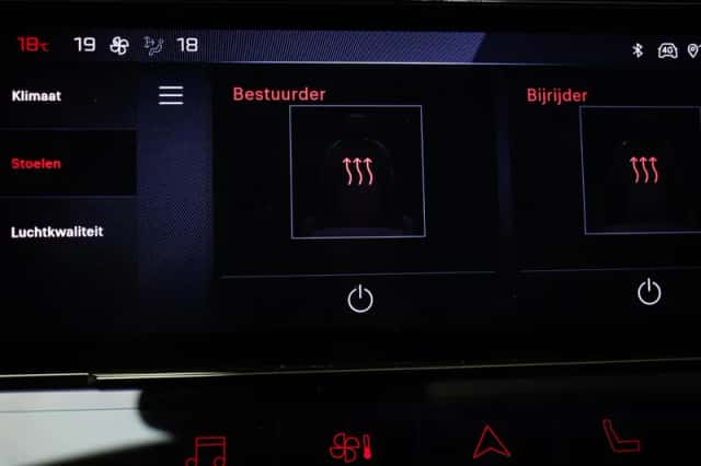 Peugeot 308 (2023) thumbnail 6