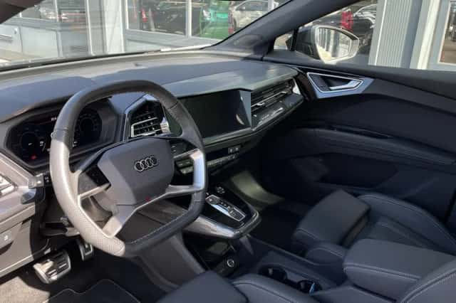 Audi Q4 (2025) thumbnail 3