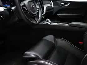 Volvo XC60 (2023) thumbnail 38