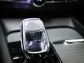 Volvo XC60 (2023) thumbnail 7