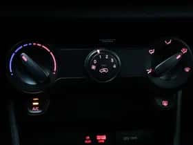 Kia Picanto (2018) thumbnail 40