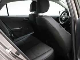 Kia Picanto (2018) thumbnail 10