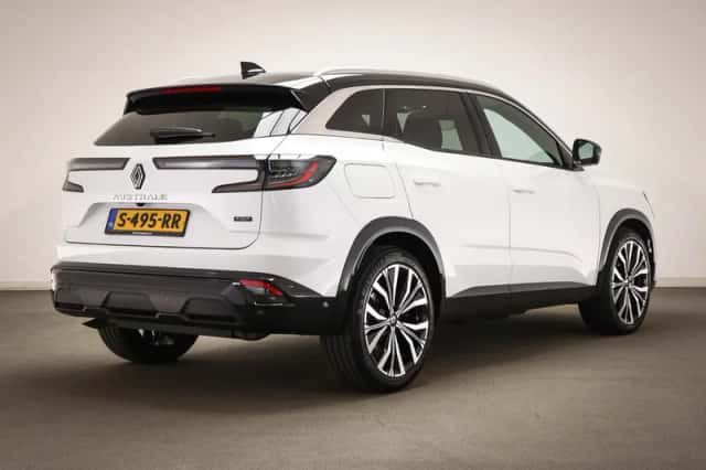 Renault Austral (2023) thumbnail 2