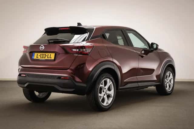 Nissan Juke (2021) thumbnail 2