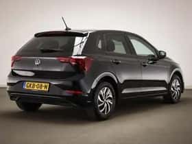 Volkswagen Polo (2023) thumbnail 2