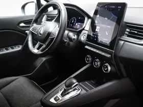 Renault Captur (2020) thumbnail 3