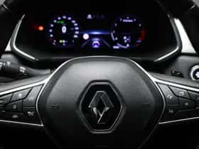 Renault Captur (2020) thumbnail 33