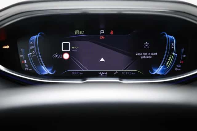 Peugeot 3008 (2024) thumbnail 4