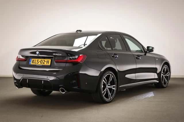 BMW 3-Serie (2025) thumbnail 2