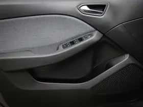 Renault Clio (2025) thumbnail 24