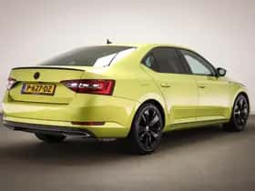 Škoda Superb (2020) thumbnail 2