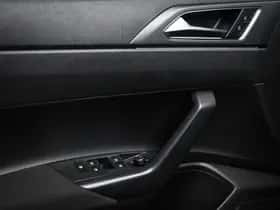 Volkswagen Polo (2021) thumbnail 25