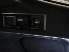BMW 4-Serie (2023) thumbnail 17