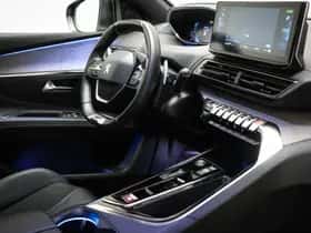 Peugeot 3008 (2023) thumbnail 3