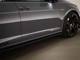 Volkswagen Golf (2019) thumbnail 24