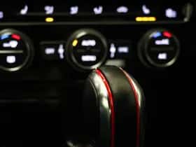 Volkswagen Golf (2019) thumbnail 40