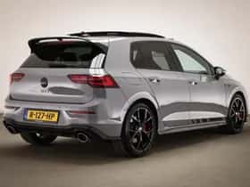 Volkswagen Golf (2021) thumbnail 2