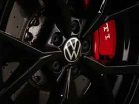 Volkswagen Golf (2021) thumbnail 27
