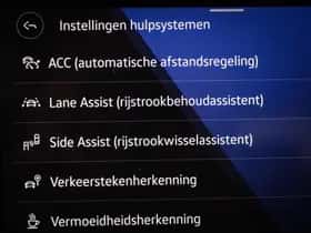 Volkswagen Golf (2021) thumbnail 47
