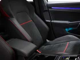 Volkswagen Golf (2021) thumbnail 10