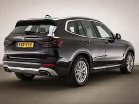 BMW X3 (2022) thumbnail 2