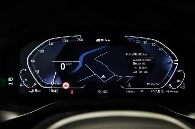 BMW X3 (2022) thumbnail 6