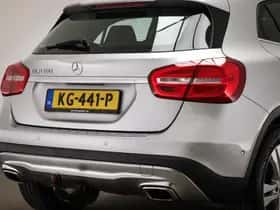 Mercedes-Benz GLA (2016) thumbnail 19