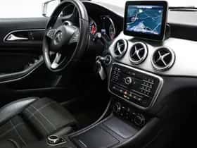 Mercedes-Benz GLA (2016) thumbnail 3