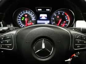Mercedes-Benz GLA (2016) thumbnail 31