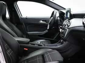 Mercedes-Benz GLA (2016) thumbnail 9