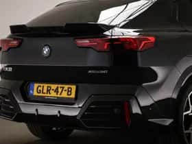 BMW iX2 (2024) thumbnail 25