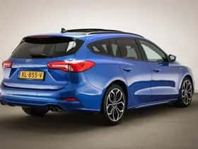 Ford Focus (2019) thumbnail 2