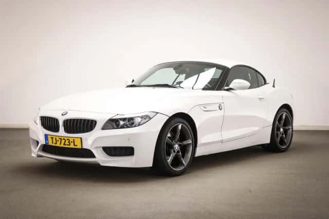 BMW Z4 (2012) thumbnail 2