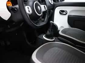 Renault Twingo (2017) thumbnail 25