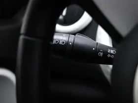 Renault Twingo (2017) thumbnail 29