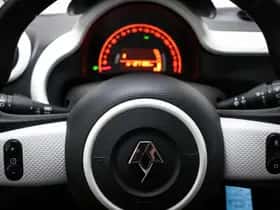 Renault Twingo (2017) thumbnail 30